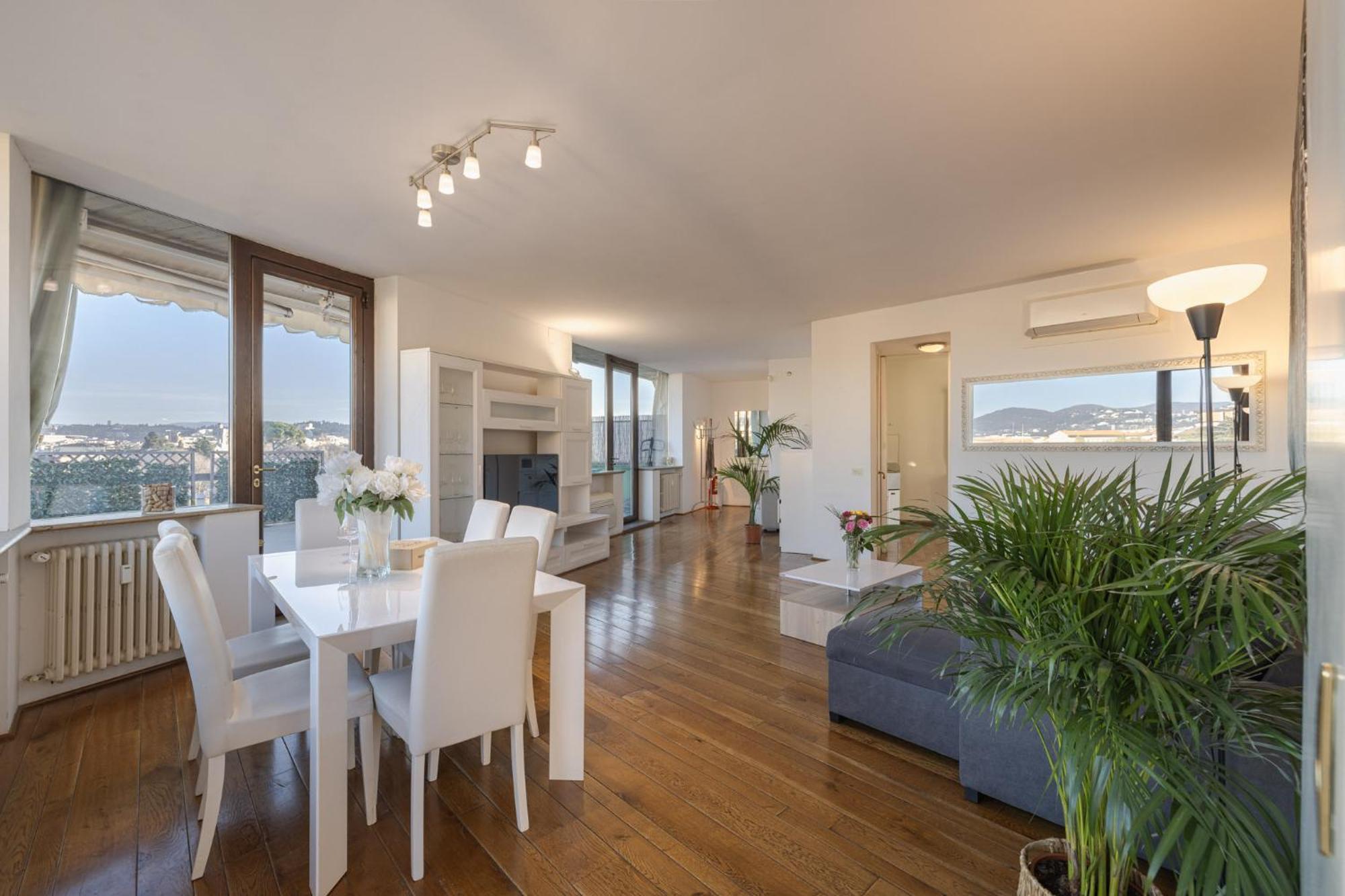 Penthouse With A View Apartamento Florencia